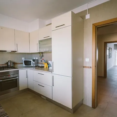 Best 82 - Few Steps To The Beach Apartament